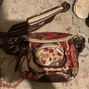 Small sacrifice Crossbody